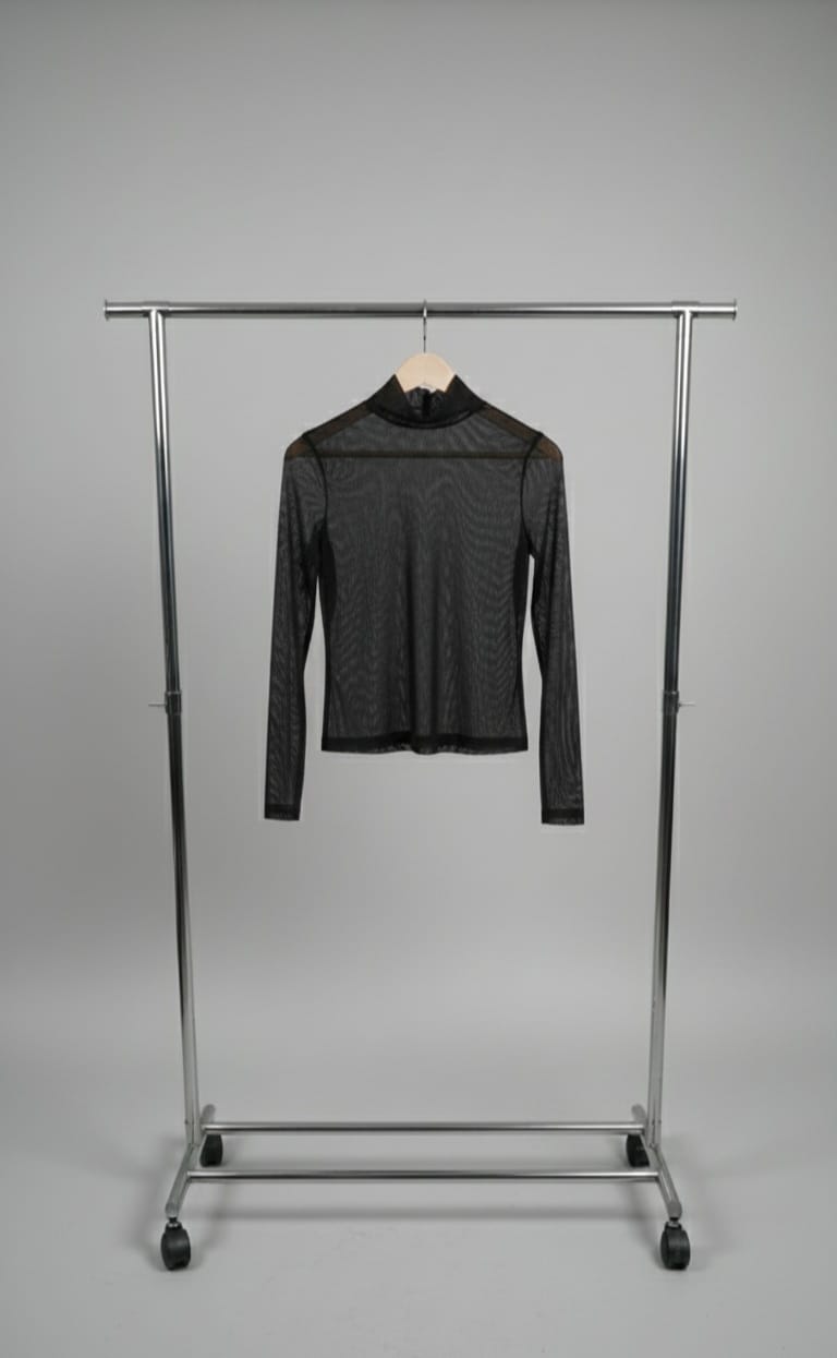 Blusa Feminina em Tule – Leveza e Elegância