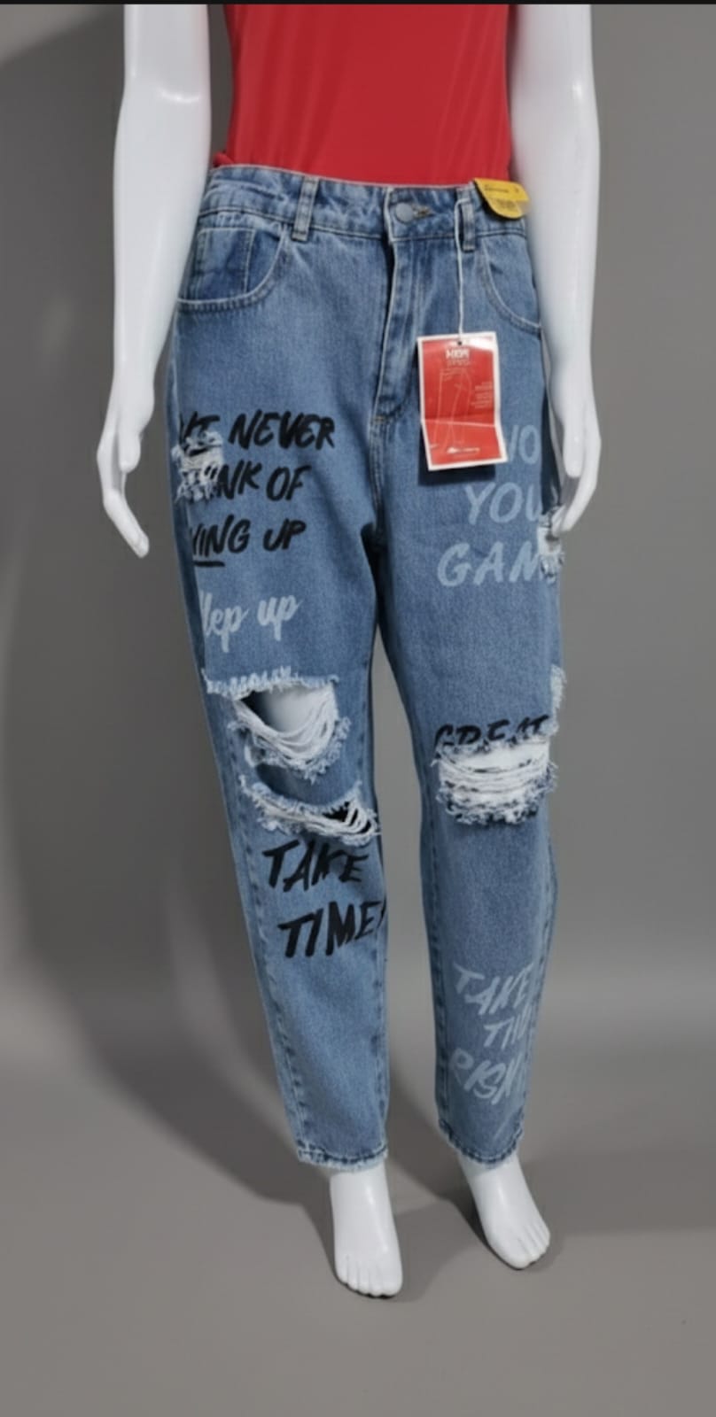 Calça Mom Jeans – Estilo Atemporal e Conforto