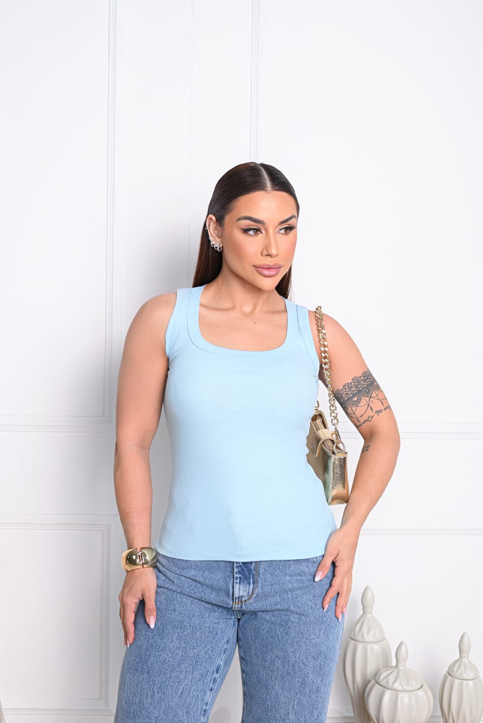 Regata em Malha Canelada Menegotti – 100% Céu Azul